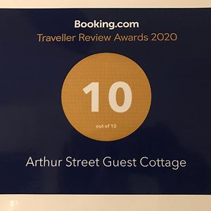 Arthur Street Guest Cottage No16